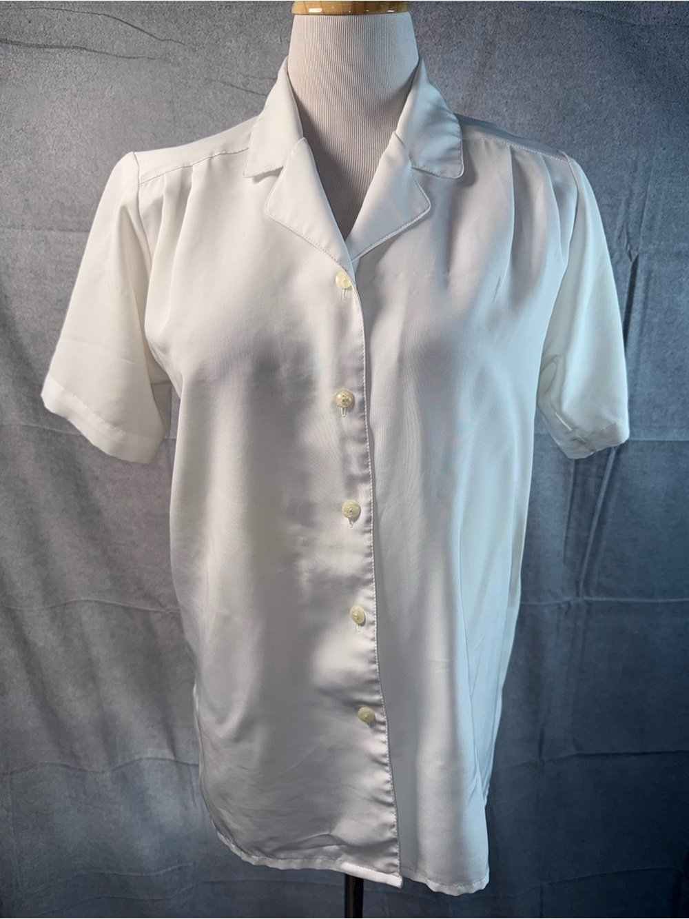 2055-Vintage Yves St. Clair Cream Short-Sleeve Button Down Blouse